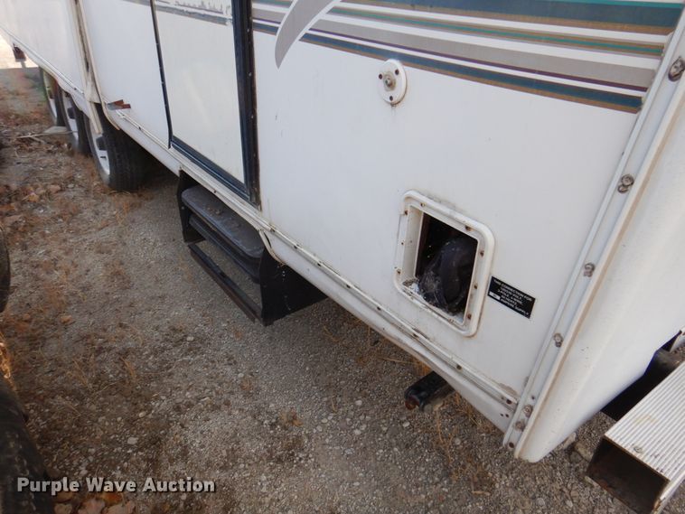 image for item DK8708 1999 Franklin  camper