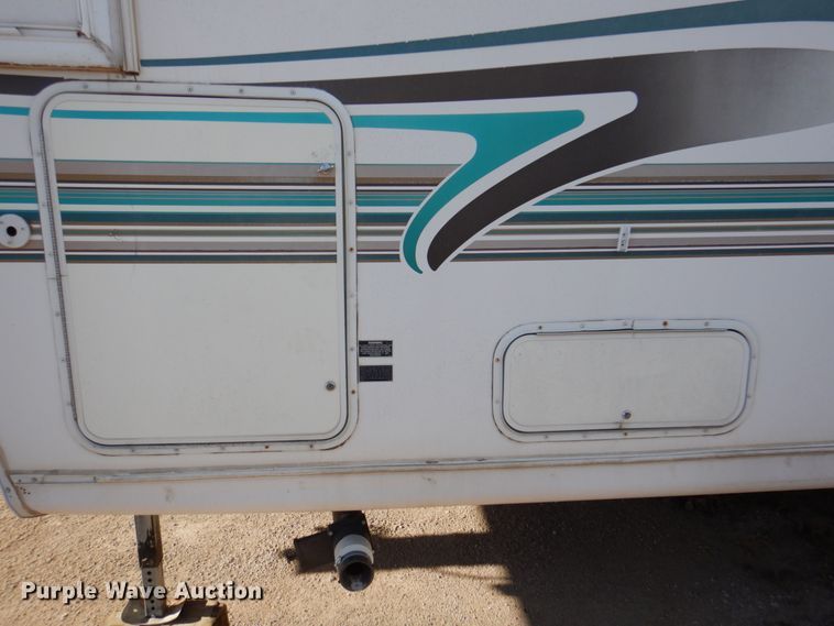 image for item DK8708 1999 Franklin  camper