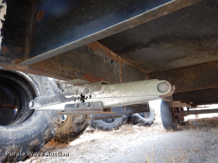 image for item DK8708 1999 Franklin  camper