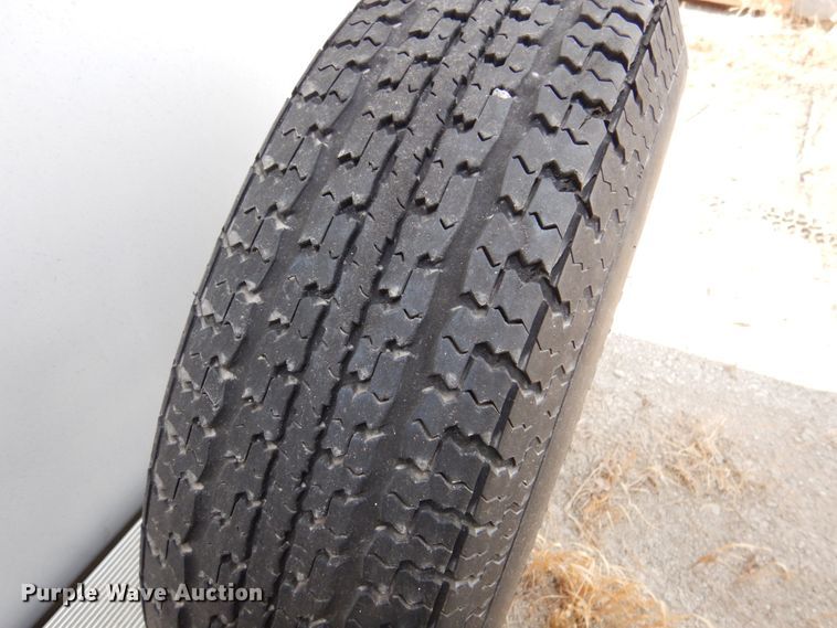 image for item DK8708 1999 Franklin  camper