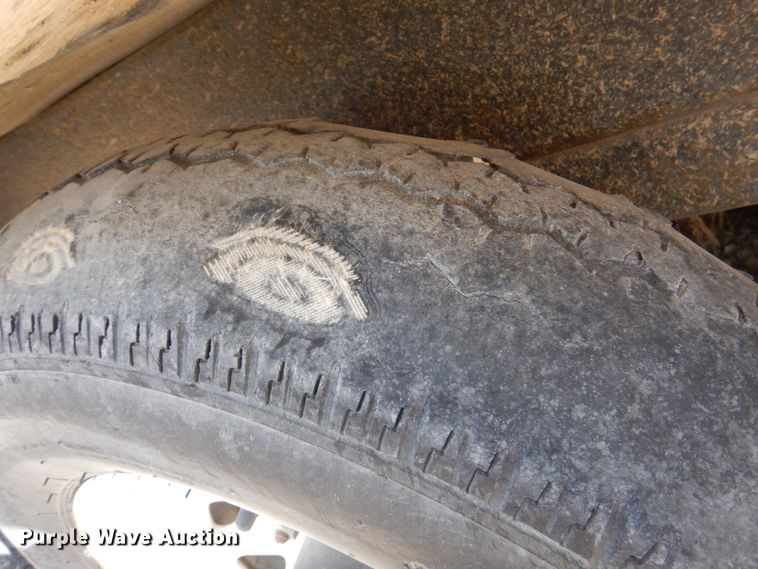 image for item DK8708 1999 Franklin  camper