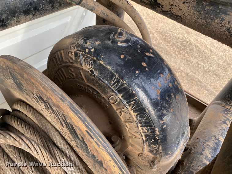 image for item DL1330 2007 International 4300  Crew Cab flatbed truck