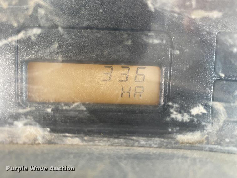 image for item DL1330 2007 International 4300  Crew Cab flatbed truck