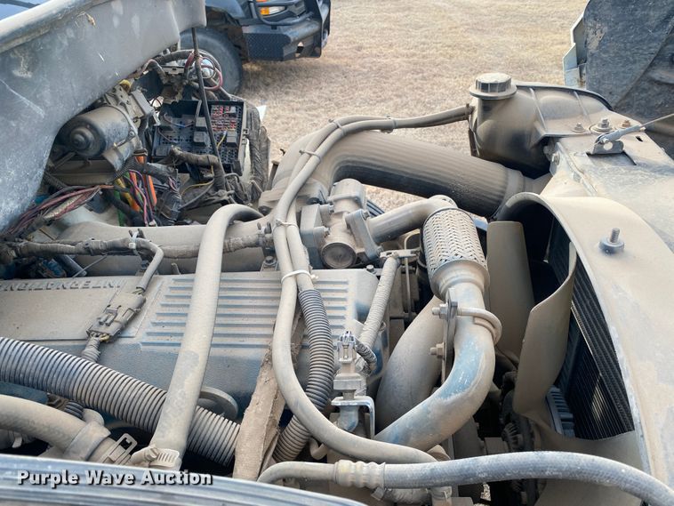 image for item DL1330 2007 International 4300  Crew Cab flatbed truck