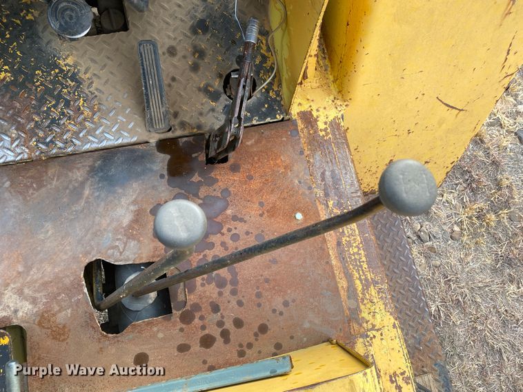 image for item DL1331 Hyster  forklift