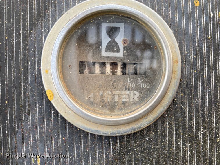 image for item DL1331 Hyster  forklift