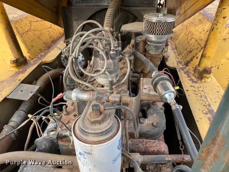 image for item DL1331 Hyster  forklift