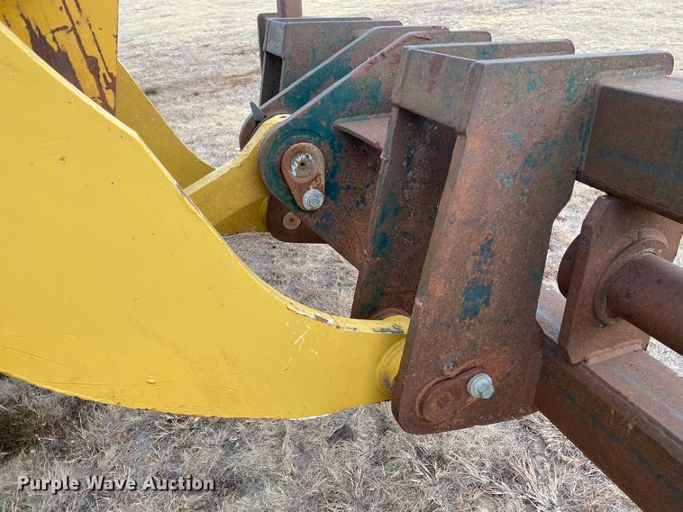 image for item DL1332 2004 Kawasaki 80Z V  wheel loader