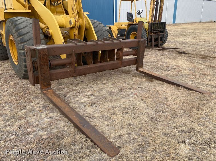 image for item DL1332 2004 Kawasaki 80Z V  wheel loader