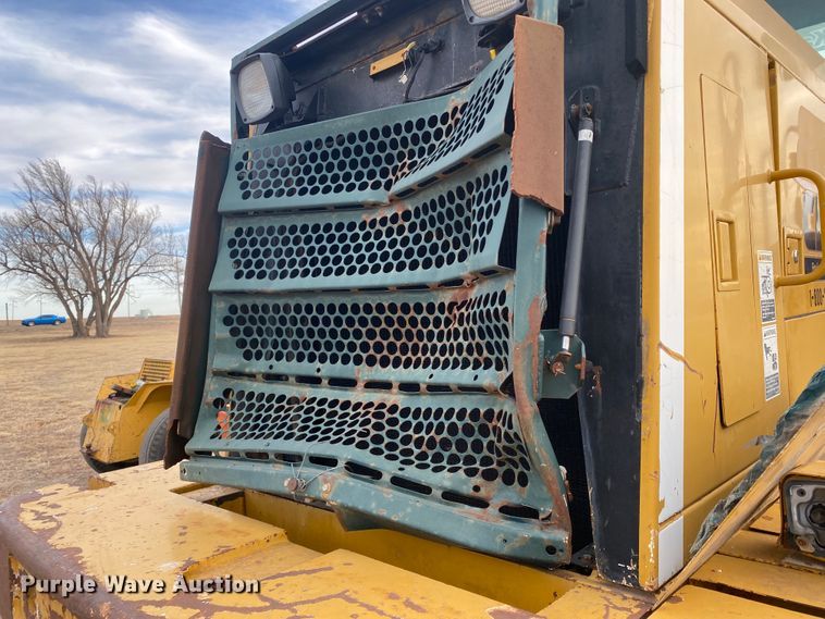 image for item DL1332 2004 Kawasaki 80Z V  wheel loader