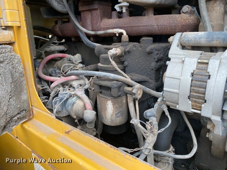 image for item DL1332 2004 Kawasaki 80Z V  wheel loader