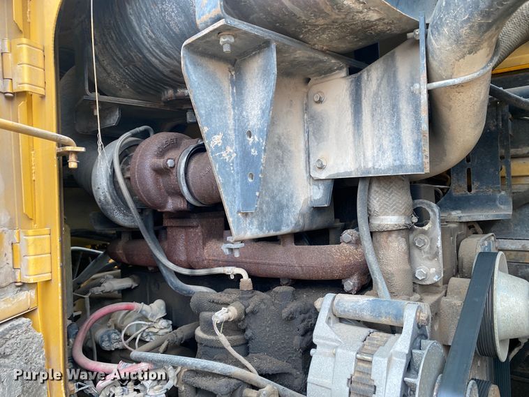 image for item DL1332 2004 Kawasaki 80Z V  wheel loader