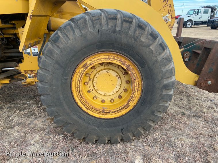 image for item DL1332 2004 Kawasaki 80Z V  wheel loader