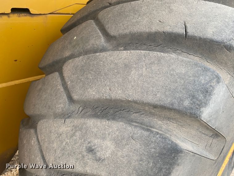 image for item DL1332 2004 Kawasaki 80Z V  wheel loader