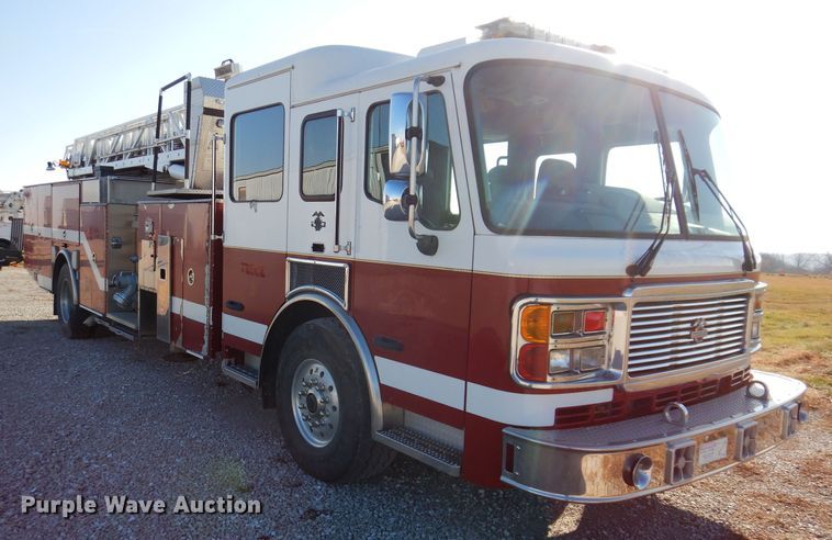 image for item DL5899 2005 American Lafrance L24M-75  aerial platform fire truck