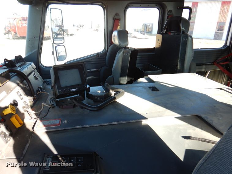 image for item DL5899 2005 American Lafrance L24M-75  aerial platform fire truck