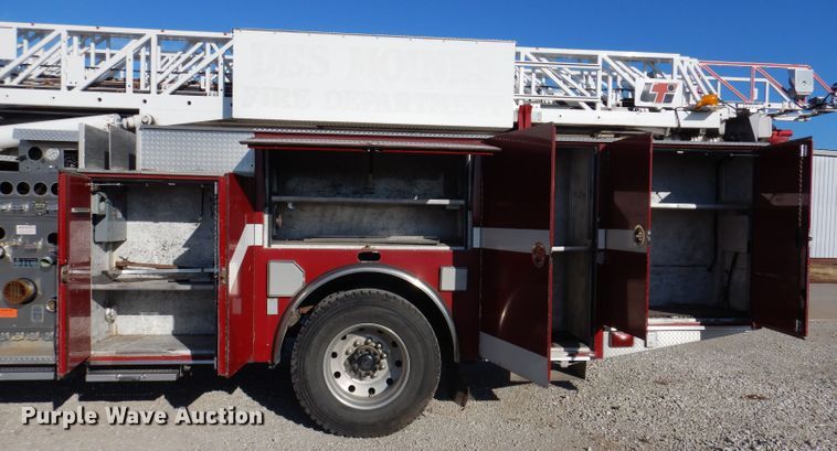image for item DL5899 2005 American Lafrance L24M-75  aerial platform fire truck