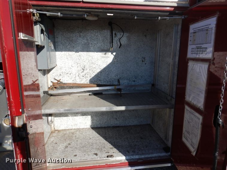 image for item DL5899 2005 American Lafrance L24M-75  aerial platform fire truck