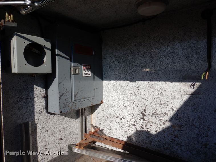 image for item DL5899 2005 American Lafrance L24M-75  aerial platform fire truck