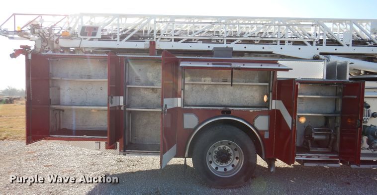 image for item DL5899 2005 American Lafrance L24M-75  aerial platform fire truck