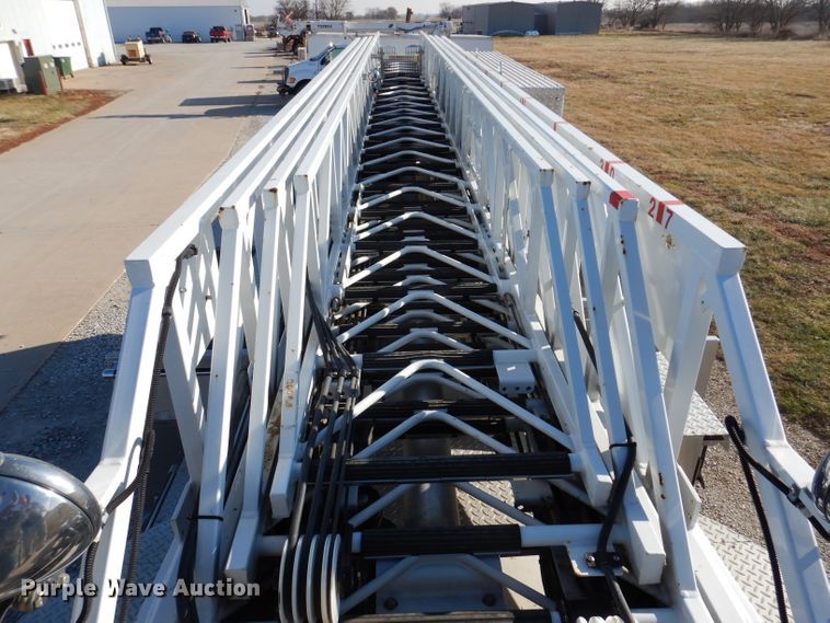 image for item DL5899 2005 American Lafrance L24M-75  aerial platform fire truck