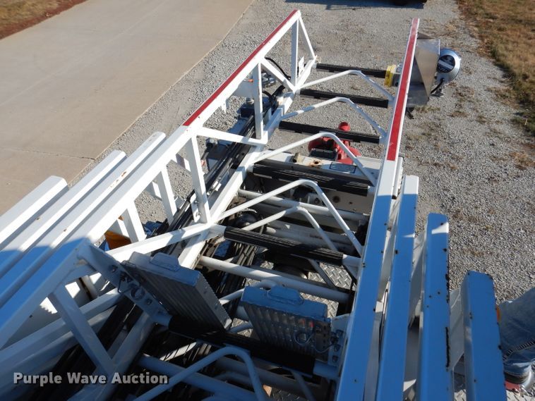 image for item DL5899 2005 American Lafrance L24M-75  aerial platform fire truck