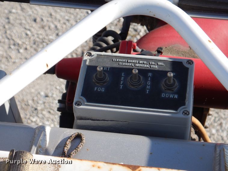 image for item DL5899 2005 American Lafrance L24M-75  aerial platform fire truck