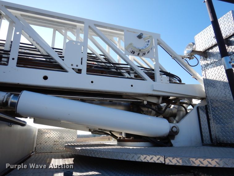 image for item DL5899 2005 American Lafrance L24M-75  aerial platform fire truck