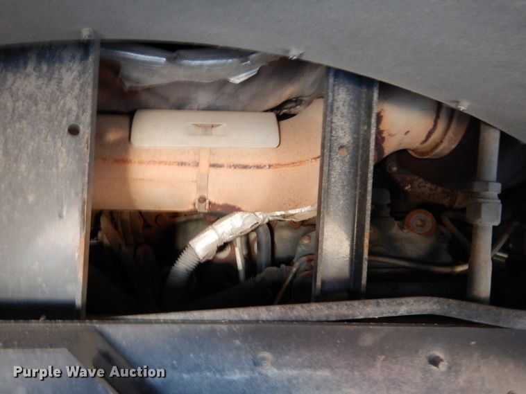 image for item DL5899 2005 American Lafrance L24M-75  aerial platform fire truck