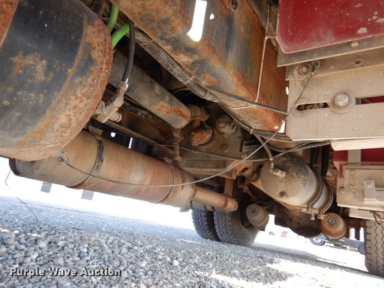 image for item DL5899 2005 American Lafrance L24M-75  aerial platform fire truck