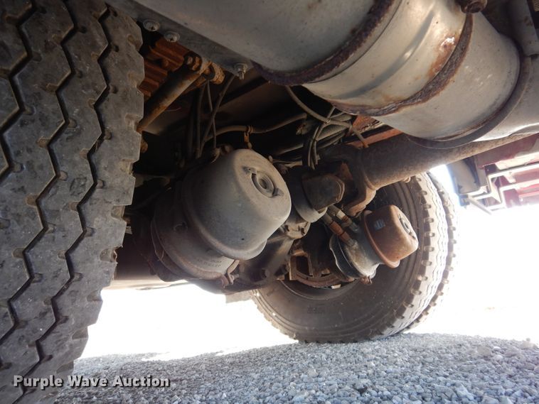 image for item DL5899 2005 American Lafrance L24M-75  aerial platform fire truck