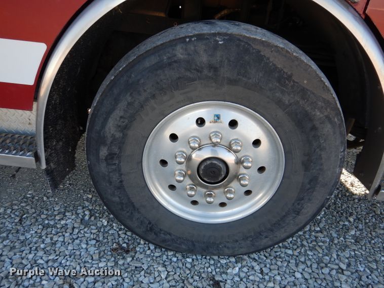 image for item DL5899 2005 American Lafrance L24M-75  aerial platform fire truck