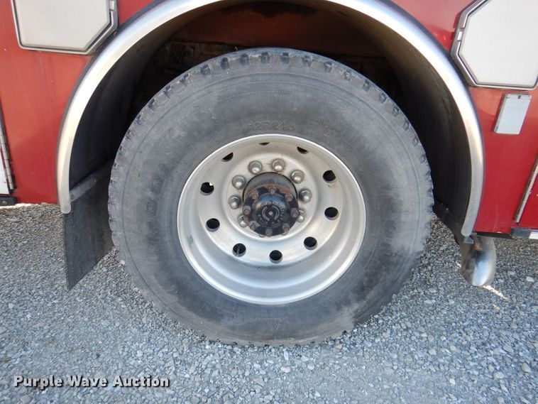 image for item DL5899 2005 American Lafrance L24M-75  aerial platform fire truck