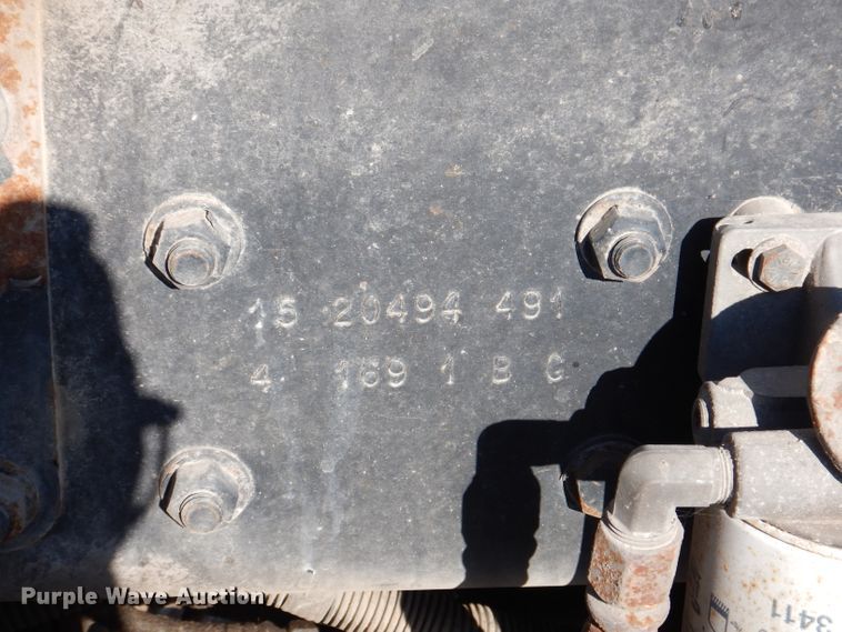 image for item DL5899 2005 American Lafrance L24M-75  aerial platform fire truck