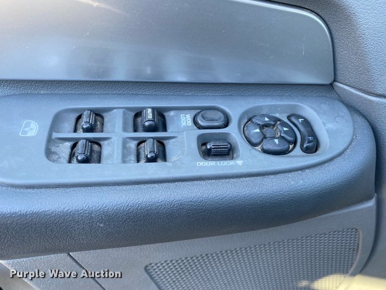 image for item DL6801 2008 Dodge Ram 5500HD  Quad Cab truck cab and chassis