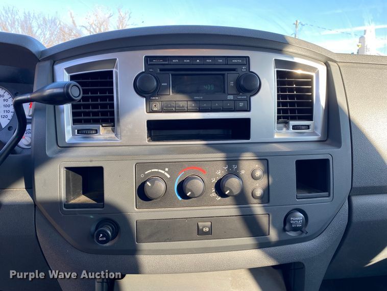 image for item DL6801 2008 Dodge Ram 5500HD  Quad Cab truck cab and chassis