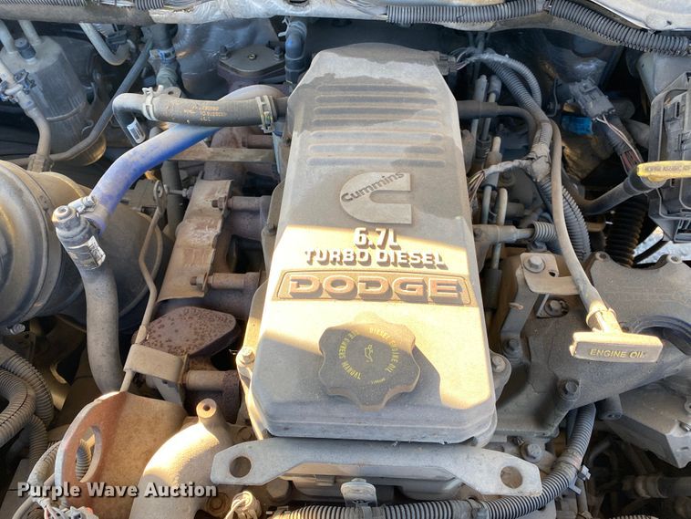 image for item DL6801 2008 Dodge Ram 5500HD  Quad Cab truck cab and chassis