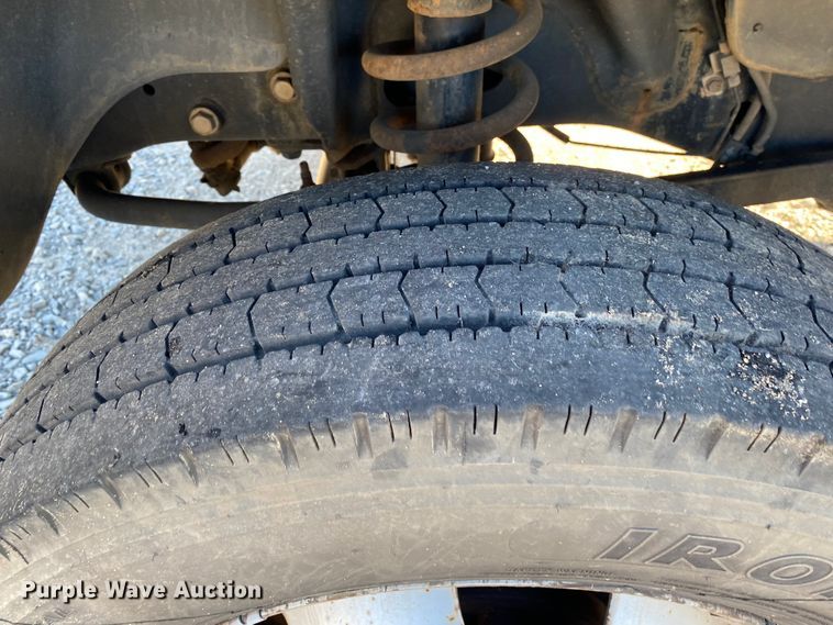 image for item DL6801 2008 Dodge Ram 5500HD  Quad Cab truck cab and chassis