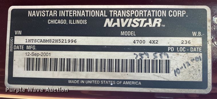 image for item DL6809 2002 International 4700  flatbed truck