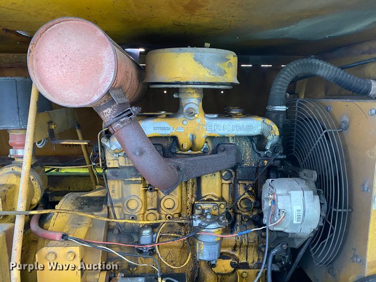 image for item DL6810 Leroi  air compressor