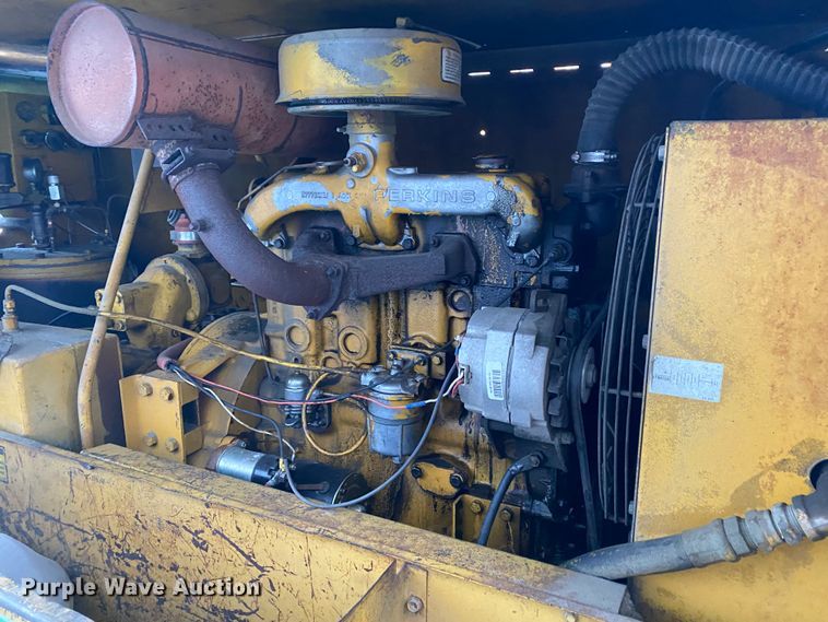 image for item DL6810 Leroi  air compressor