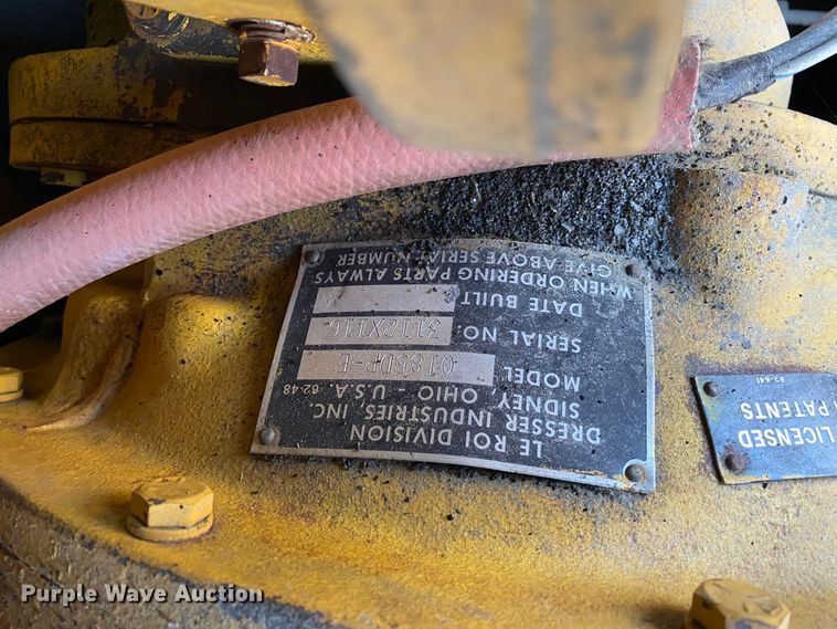 image for item DL6810 Leroi  air compressor