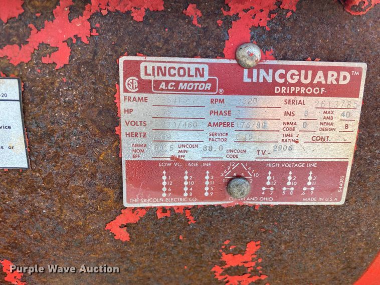 image for item DL6811 Water pump