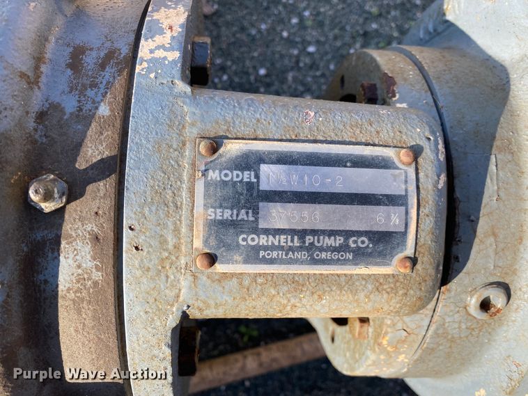 image for item DL6811 Water pump