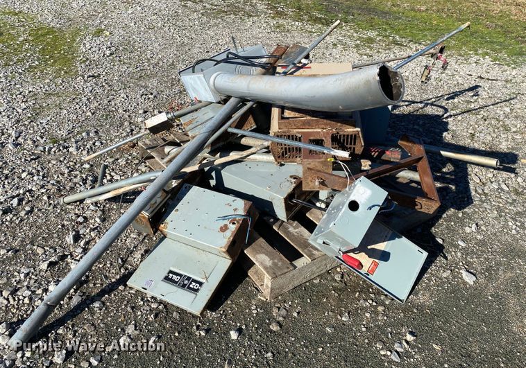 image for item DL6811 Water pump