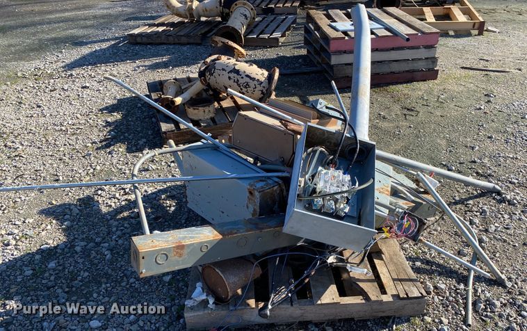 image for item DL6811 Water pump