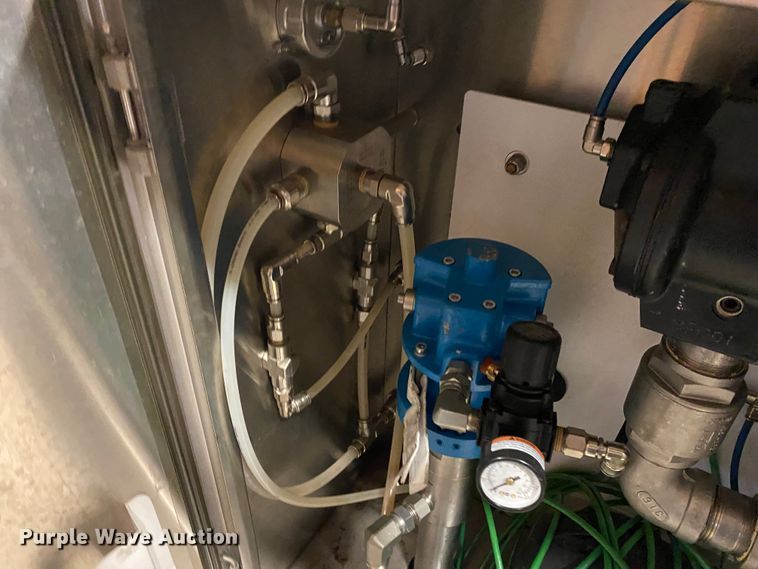 image for item DL6812 Graco EcoQuip EQ600  abrasive blaster