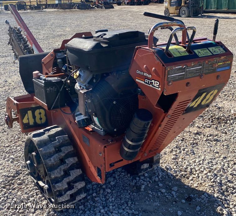 image for item DL6821 2009 Ditch Witch RT12  trencher