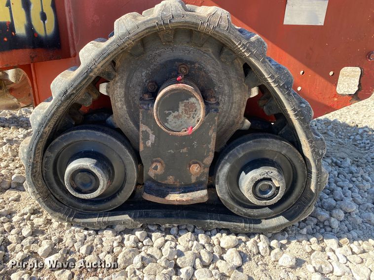 image for item DL6821 2009 Ditch Witch RT12  trencher