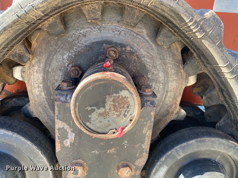 image for item DL6821 2009 Ditch Witch RT12  trencher